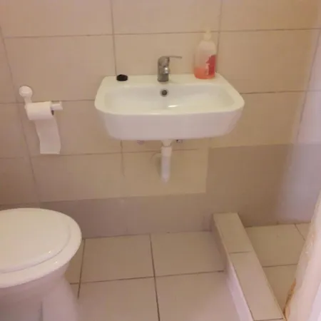 منزل للإقامة Napsugar Apartmanhaz بالاتوليلّي