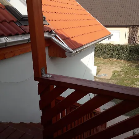 Napsugar Apartmanhaz Balatonlelle