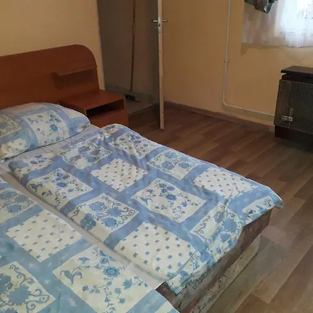 Napsugar Apartmanhaz 民宿