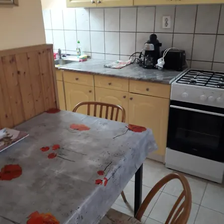 منزل للإقامة Napsugar Apartmanhaz بالاتوليلّي