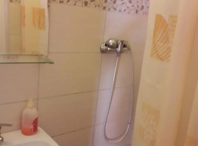 Napsugar Apartmanhaz Gazde/Camere de închiriat *