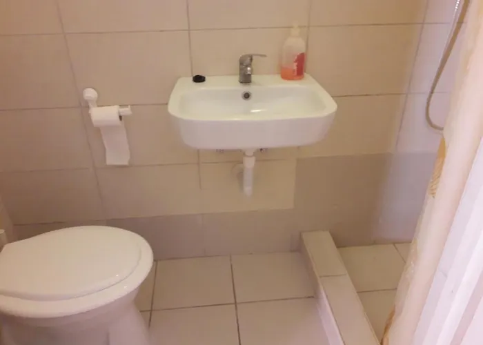 Gazde/Camere de închiriat Napsugar Apartmanhaz Balatonlelle