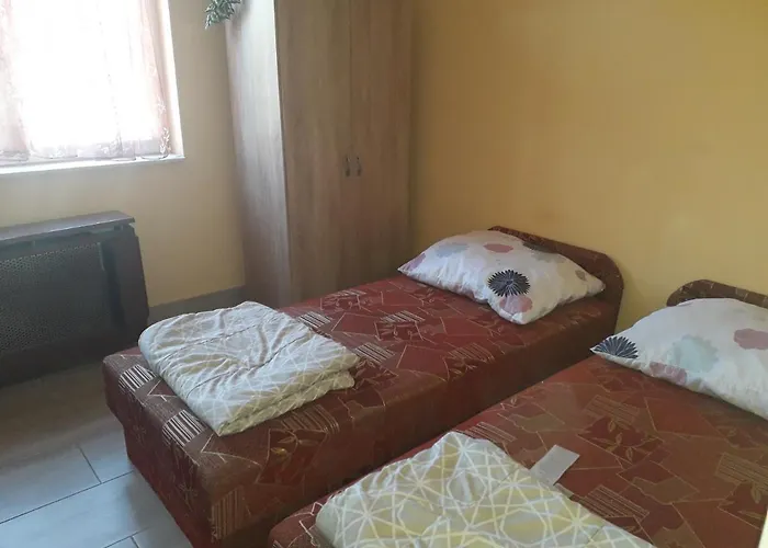 Homestay Napsugar Apartmanhaz *