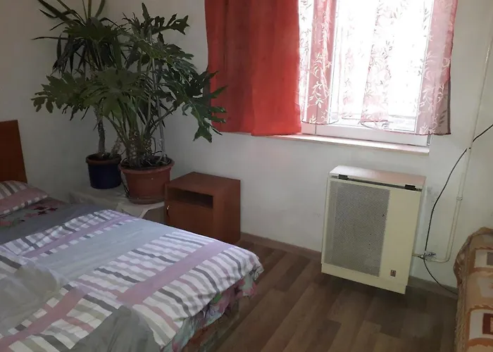 Napsugar Apartmanhaz Gazde/Camere de închiriat *