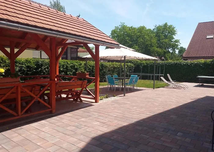 Napsugar Apartmanhaz * Balatonlelle