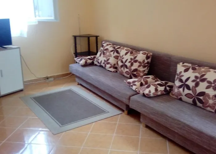 Homestay Napsugar Apartmanhaz *