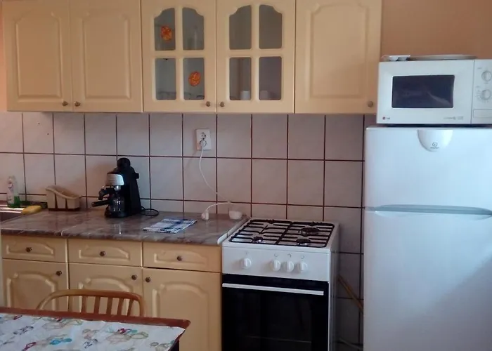 Napsugar Apartmanhaz Balatonlelle